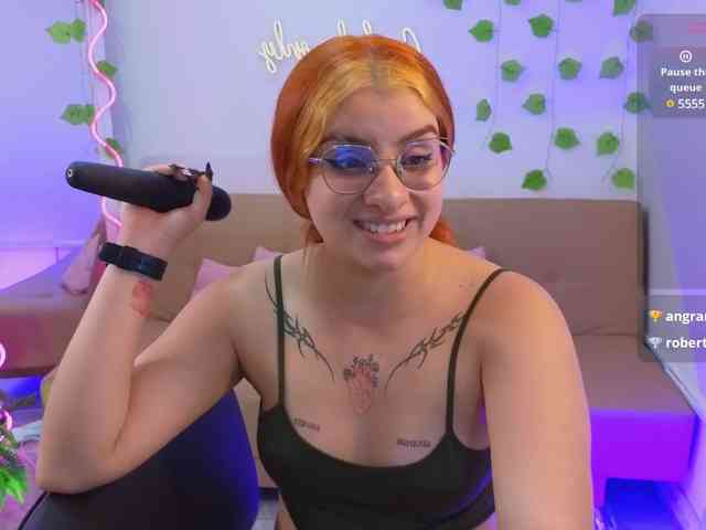 Naomy-tay1 webcam