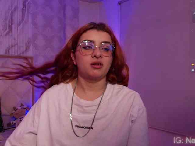 Naomy-tay1 webcam