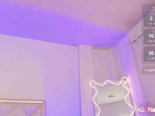 Naomy-tay1 webcam