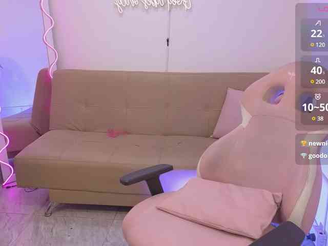 Naomy-tay1 webcam