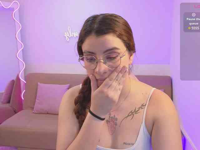 Naomy-tay1 webcam