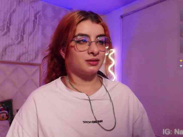 Naomy-tay1 webcam