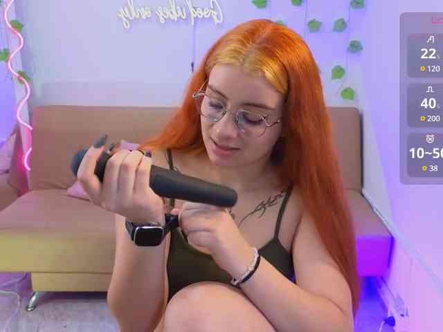 Naomy-tay1 webcam