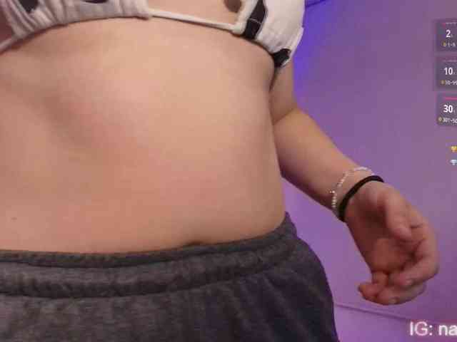 Naomy-tay1 Naomy-tay1