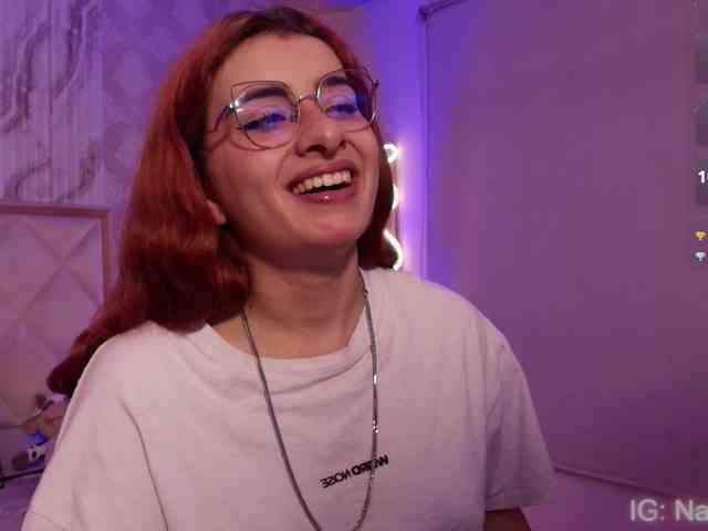 Naomy-tay1 webcam