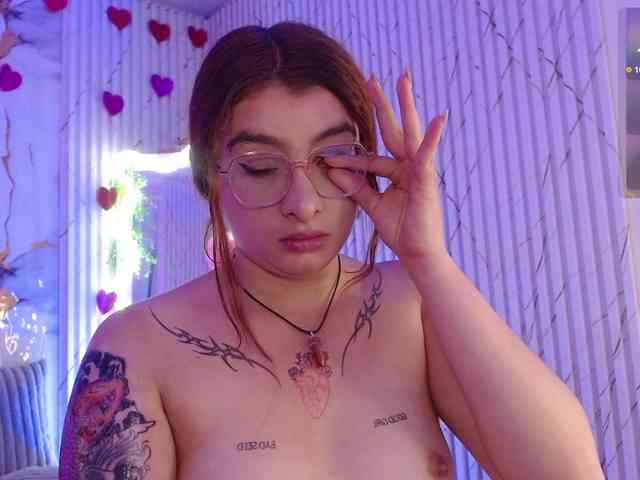 Naomy-tay1 Naomy-tay1