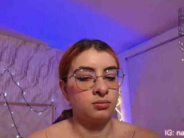 Naomy-tay1 Naomy-tay1