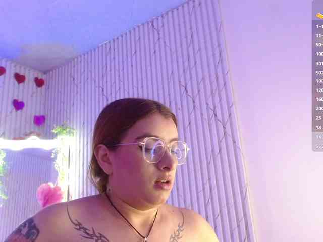 Naomy-tay1 Naomy-tay1