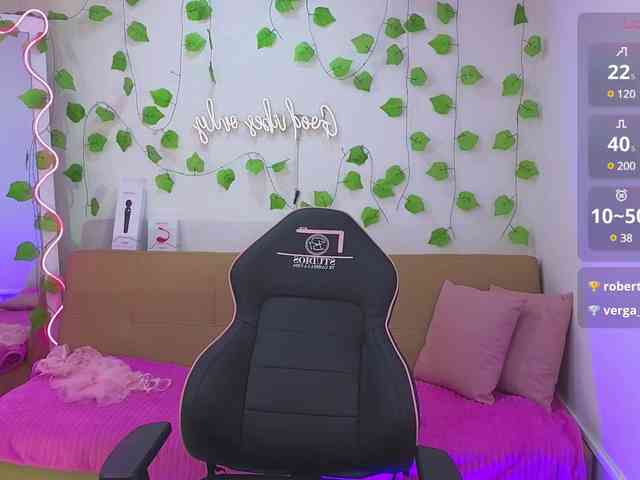 Naomy-tay1 webcam