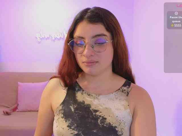 Naomy-tay1 webcam