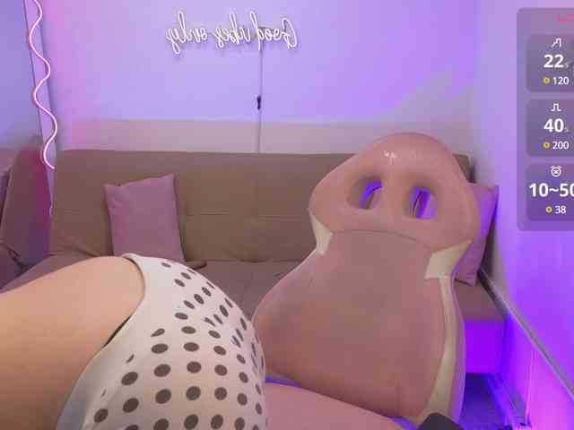 Naomy-tay1 webcam