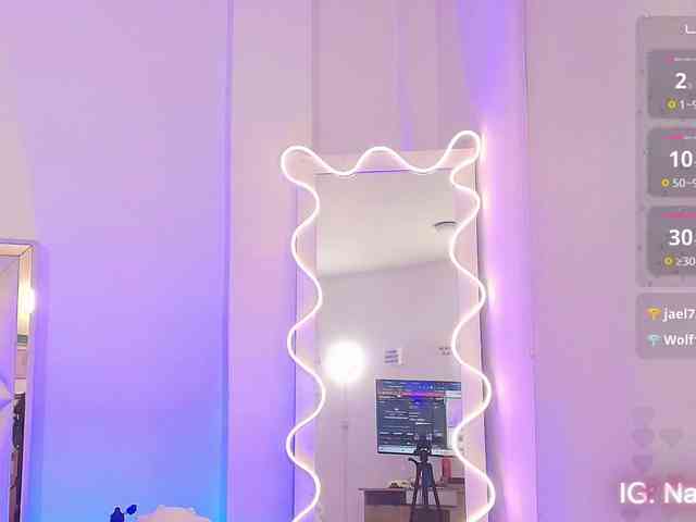 Naomy-tay1 webcam