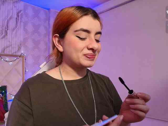 Naomy-tay1 Naomy-tay1