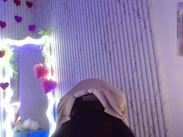 Naomy-tay1 Naomy-tay1