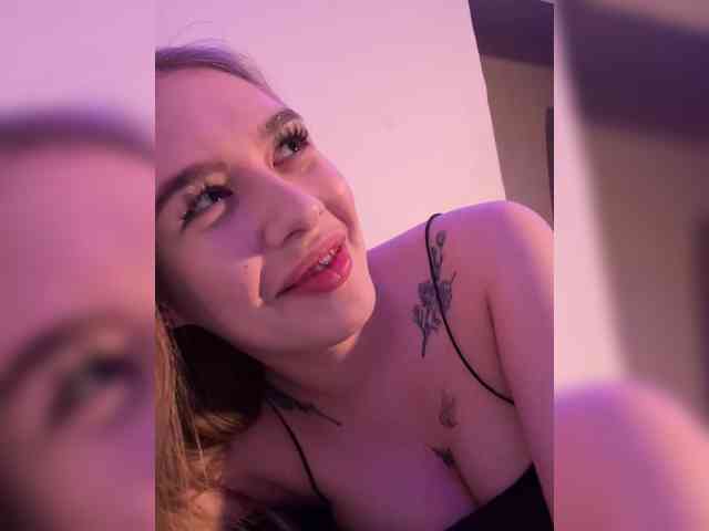 Maryana-11 webcam