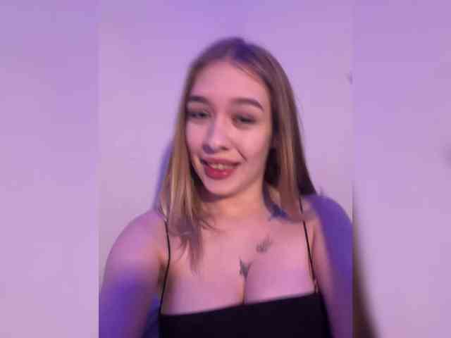 Maryana-11 webcam