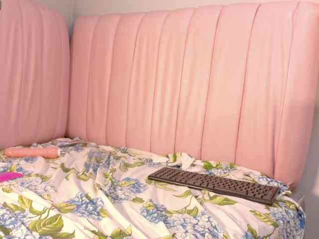 scarleetthot webcam