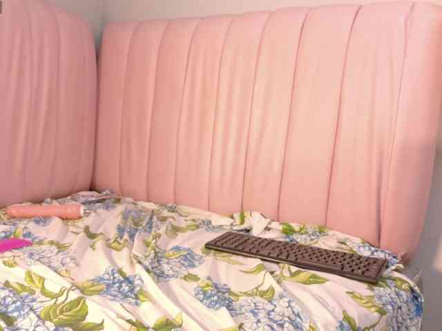 scarleetthot webcam