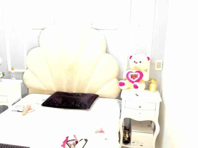 scarleetthot webcam