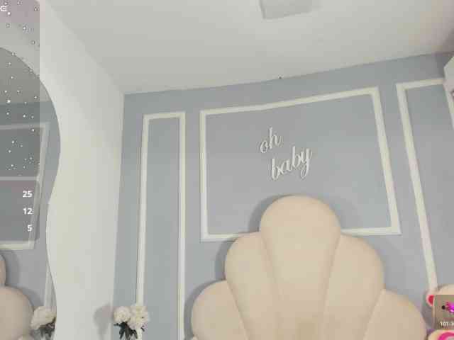 scarleetthot webcam