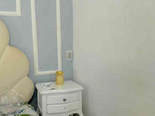 scarleetthot webcam