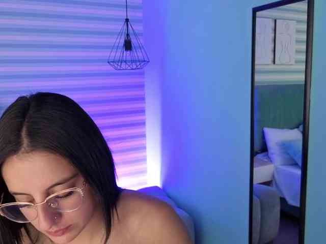 sexcam live Valeria-ponce-