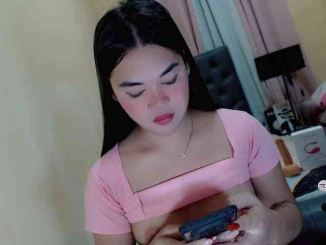 TastefullyYoursx... Live Webcam on BongaCams