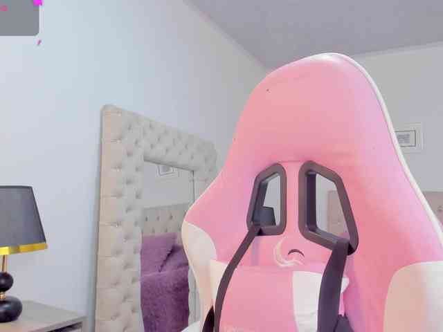 Sarahfox webcam