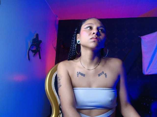 Sweettpleasure webcam