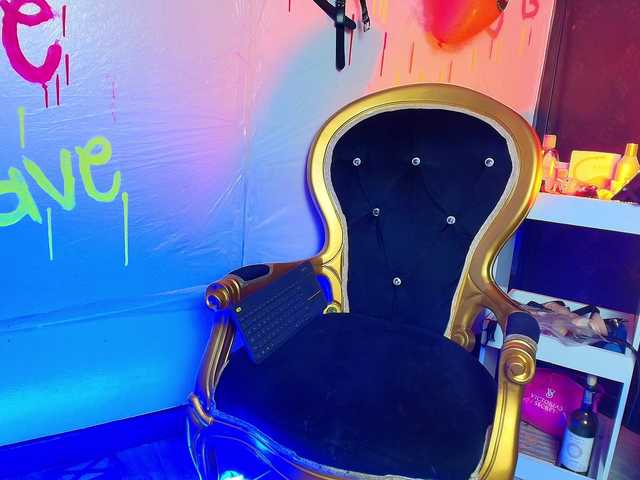  Sweettpleasure chat room