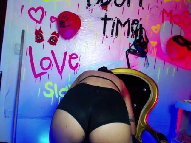 Sweettpleasure webcam bongacams model stream image