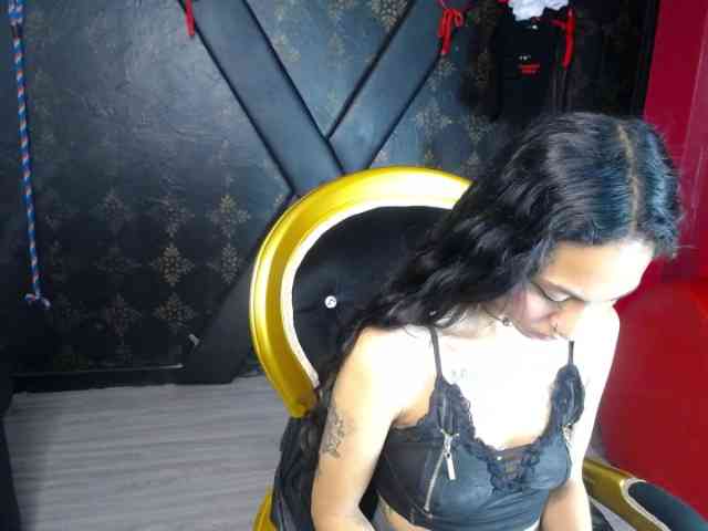 Sweettpleasure webcam