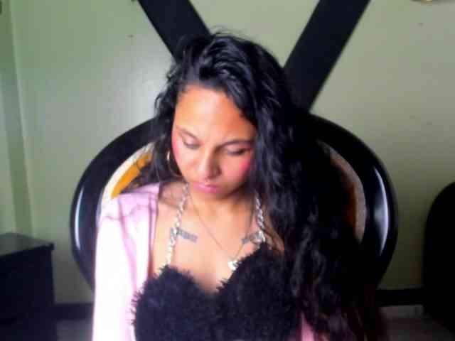 Sweettpleasure webcam