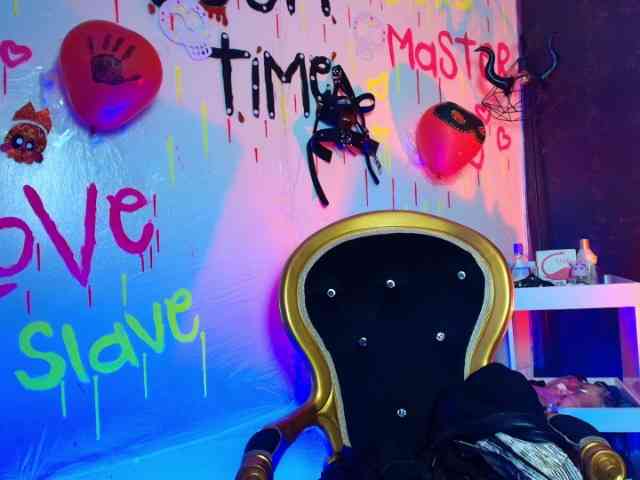 Sweettpleasure webcam