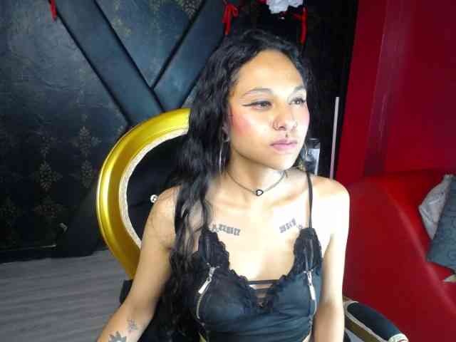 Sweettpleasure webcam