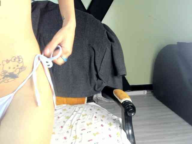 Sweettpleasure webcam