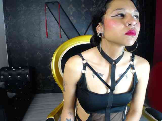 Sweettpleasure webcam