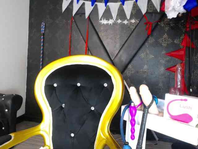 Sweettpleasure webcam