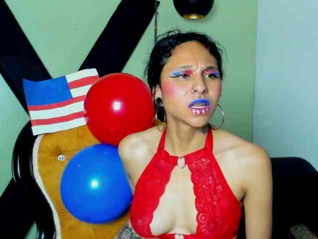 Sweettpleasure webcam