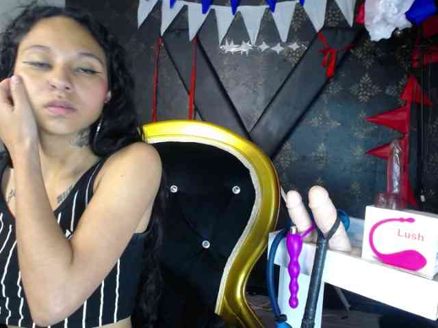 Sweettpleasure webcam