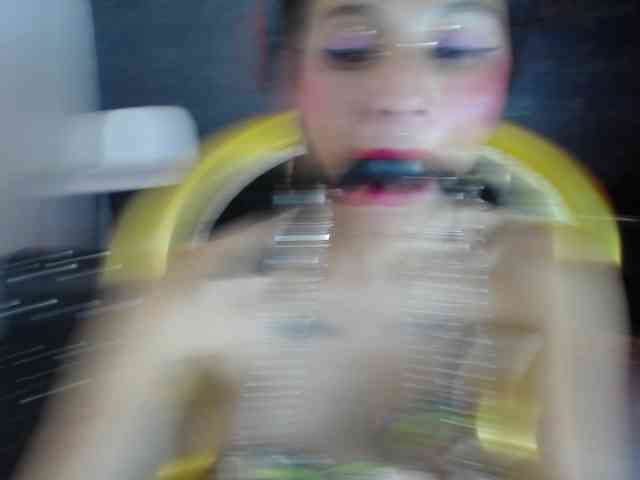 Sweettpleasure webcam
