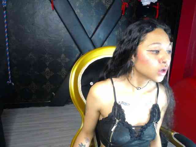 Sweettpleasure webcam