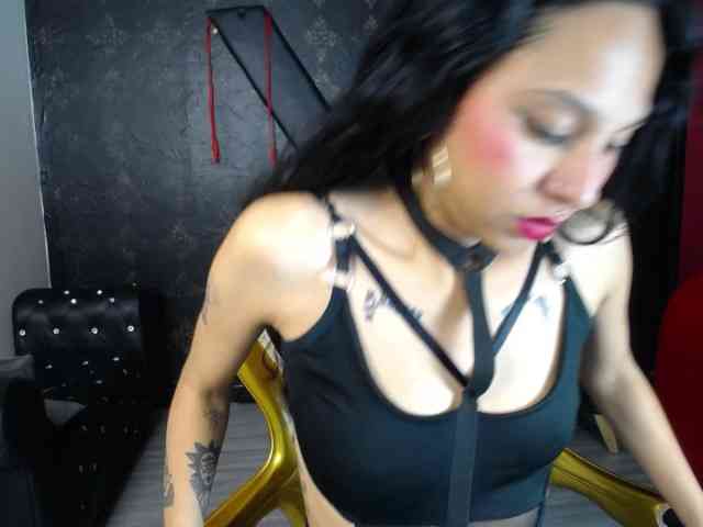 Sweettpleasure webcam
