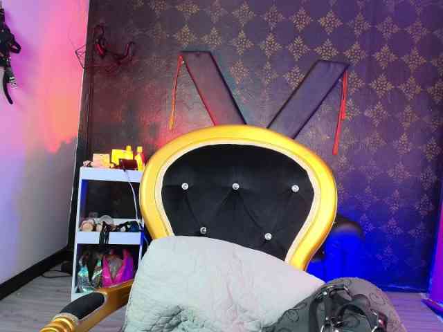 Sweettpleasure webcam