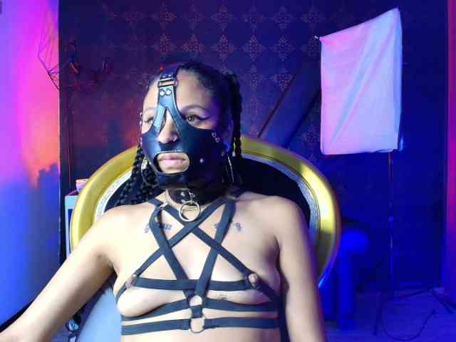 Sweettpleasure webcam