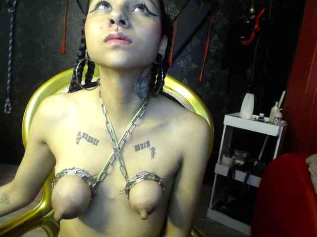 Sweettpleasure webcam