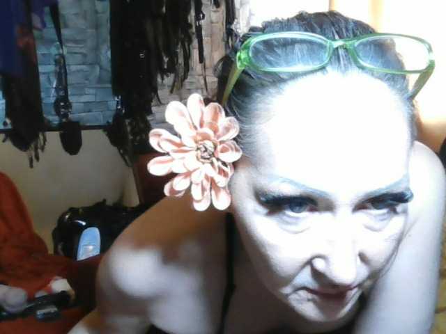 LOLA1ST on BongaCams 