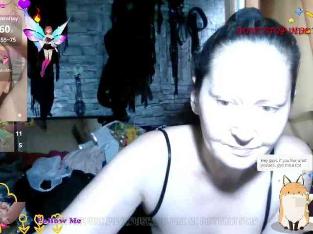 LOLA1ST webcam