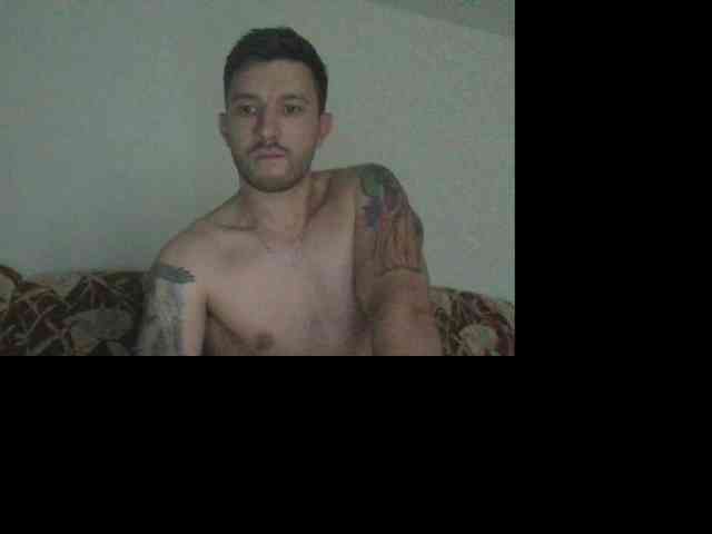 Razor1221 Live Webcam on BongaCams