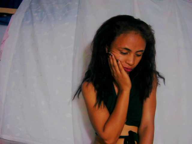 Reinewallashy3 webcam